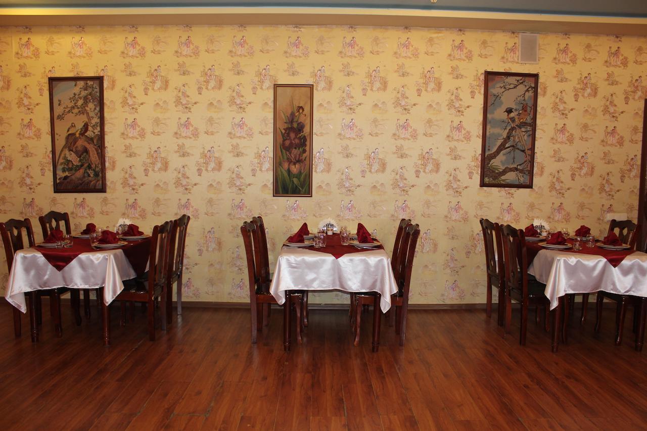 Pekin Hotel Temirtau Dış mekan fotoğraf